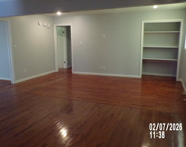 2705 Neptune Place - Photo Thumbnail 4