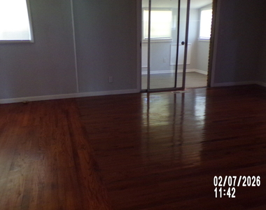 2705 Neptune Place - Photo Thumbnail 16