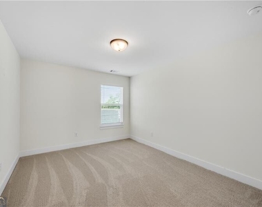 532 Redfish Way - Photo Thumbnail 27