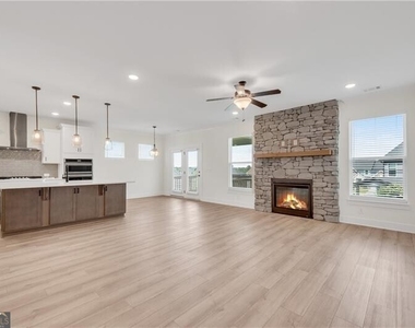 532 Redfish Way - Photo Thumbnail 8