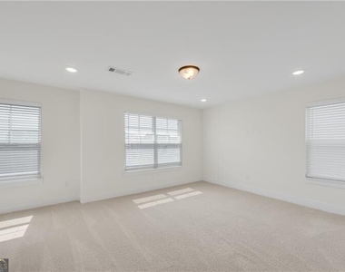 532 Redfish Way - Photo Thumbnail 19