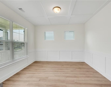 532 Redfish Way - Photo Thumbnail 5