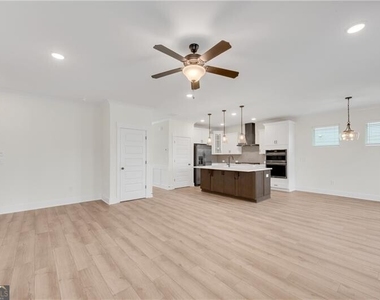 532 Redfish Way - Photo Thumbnail 9