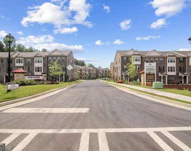 4200 Pierson Trace - Photo Thumbnail 29
