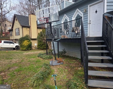 5625 Princeton Oaks Drive - Photo Thumbnail 1