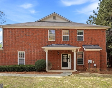1006 Ivydale Circle - Photo Thumbnail 22