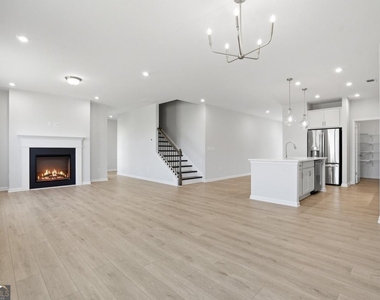 3548 Annsbury Court - Photo Thumbnail 2