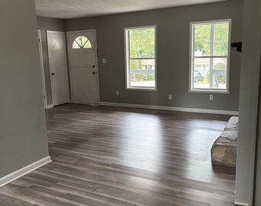 531 Carithers Road - Photo Thumbnail 2