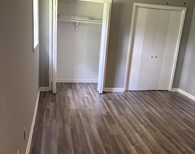 531 Carithers Road - Photo Thumbnail 6