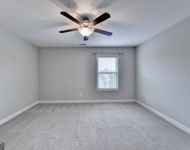 5525 Nesmith Court - Photo Thumbnail 28