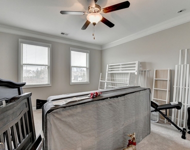 5525 Nesmith Court - Photo Thumbnail 20