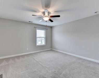 5525 Nesmith Court - Photo Thumbnail 29