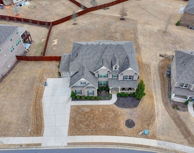 5525 Nesmith Court - Photo Thumbnail 41