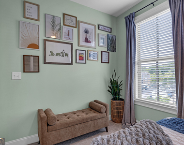 720 Avondale Hills Drive - Photo Thumbnail 21