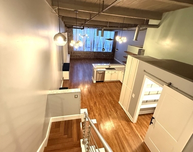 210 Walker Street Sw - Photo Thumbnail 16