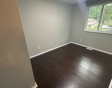 2205 Mill Wood Court - Photo Thumbnail 25