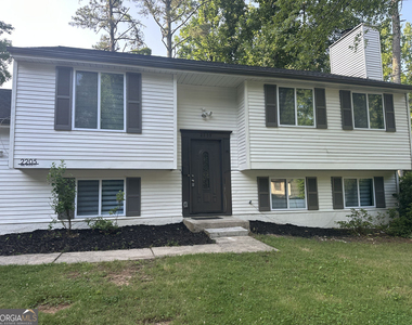 2205 Mill Wood Court - Photo Thumbnail 4