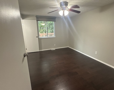 2205 Mill Wood Court - Photo Thumbnail 27