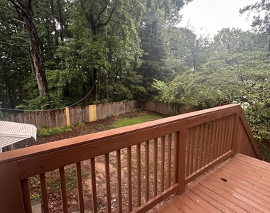 2205 Mill Wood Court - Photo Thumbnail 6
