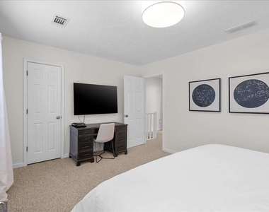 840 Rosedale Avenue Se - Photo Thumbnail 13