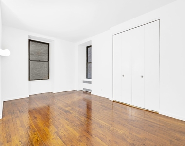 Madison Avenue - Photo Thumbnail 2