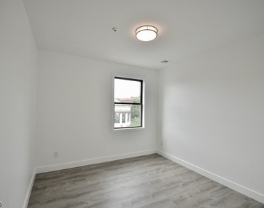 340 Millburn Ave - Photo Thumbnail 15