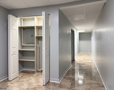 10 Dina Ln - Photo Thumbnail 21