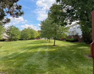 10 Dina Ln - Photo Thumbnail 25