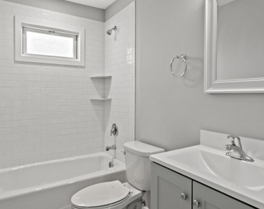 227 N 11th St - Photo Thumbnail 8