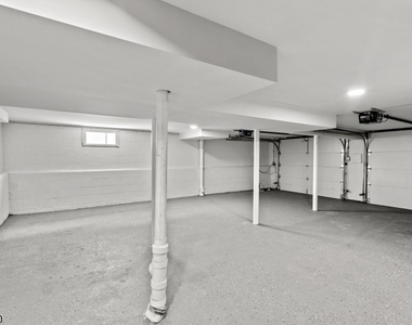 227 N 11th St - Photo Thumbnail 15