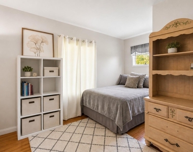 203 Dorchester St - Photo Thumbnail 9