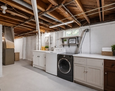 203 Dorchester St - Photo Thumbnail 18