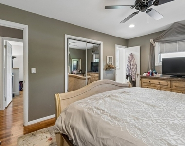 203 Dorchester St - Photo Thumbnail 13