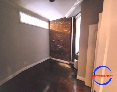 248 Mott Street - Photo Thumbnail 3