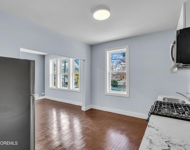 922 4th Avenue - Photo Thumbnail 10