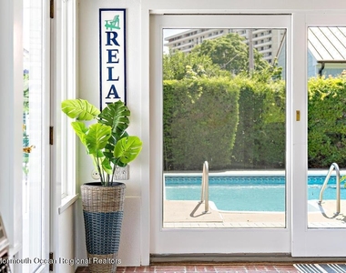 27 Shrewsbury Drive - Photo Thumbnail 42