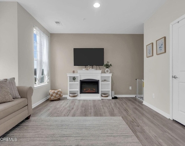 14 Kyle Drive - Photo Thumbnail 5