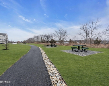 14 Kyle Drive - Photo Thumbnail 23