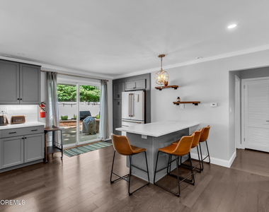 10 Woodland Terrace - Photo Thumbnail 9