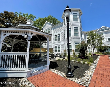 162a Main Street - Photo Thumbnail 34