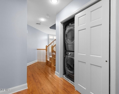 162a Main Street - Photo Thumbnail 24