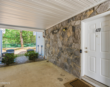 409 Schley Avenue - Photo Thumbnail 4