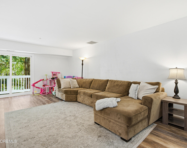 409 Schley Avenue - Photo Thumbnail 7