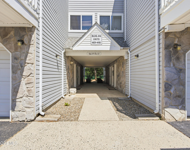 409 Schley Avenue - Photo Thumbnail 3