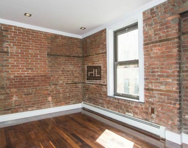 Ridge Street - Photo Thumbnail 8