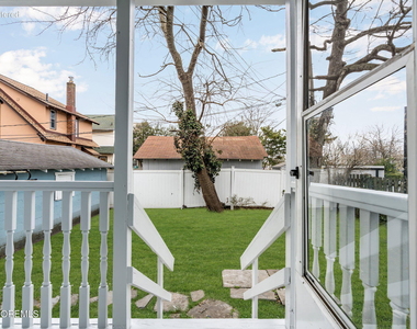 805 6th Avenue - Photo Thumbnail 21