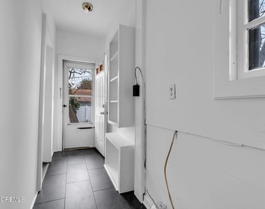 805 6th Avenue - Photo Thumbnail 18
