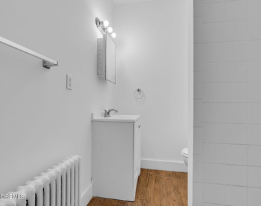 805 6th Avenue - Photo Thumbnail 15