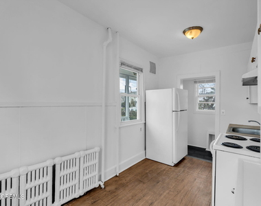 805 6th Avenue - Photo Thumbnail 14