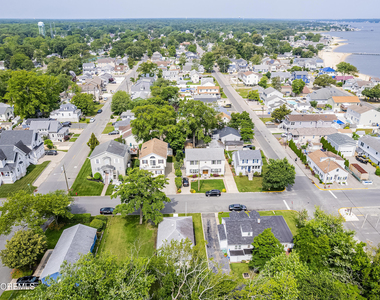 509 Monmouth Avenue - Photo Thumbnail 25
